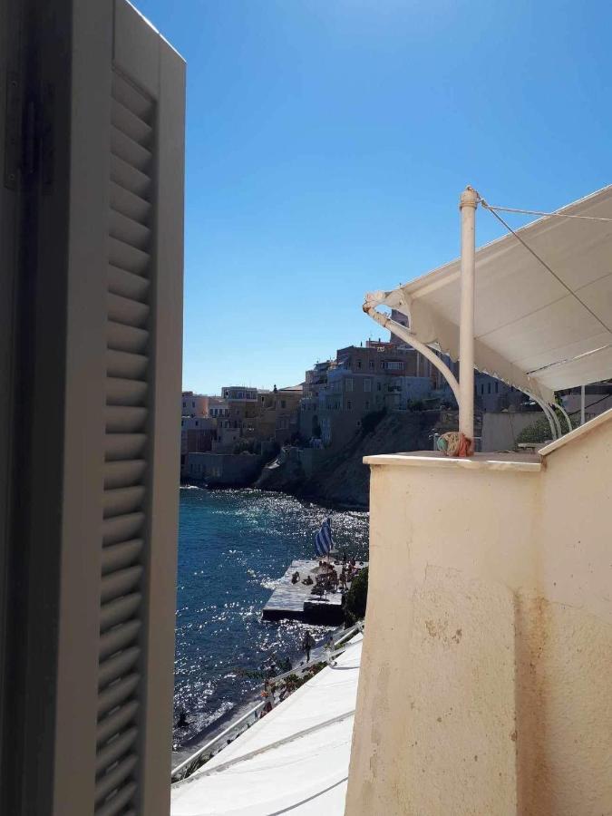 Seaside Serenade 1, Suite Ermoupoli Exterior photo